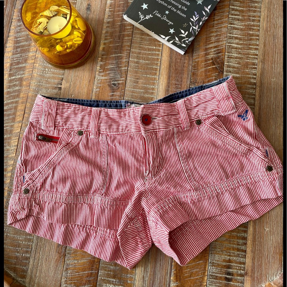 American Eagle Outfitters, pin stripe shorts
